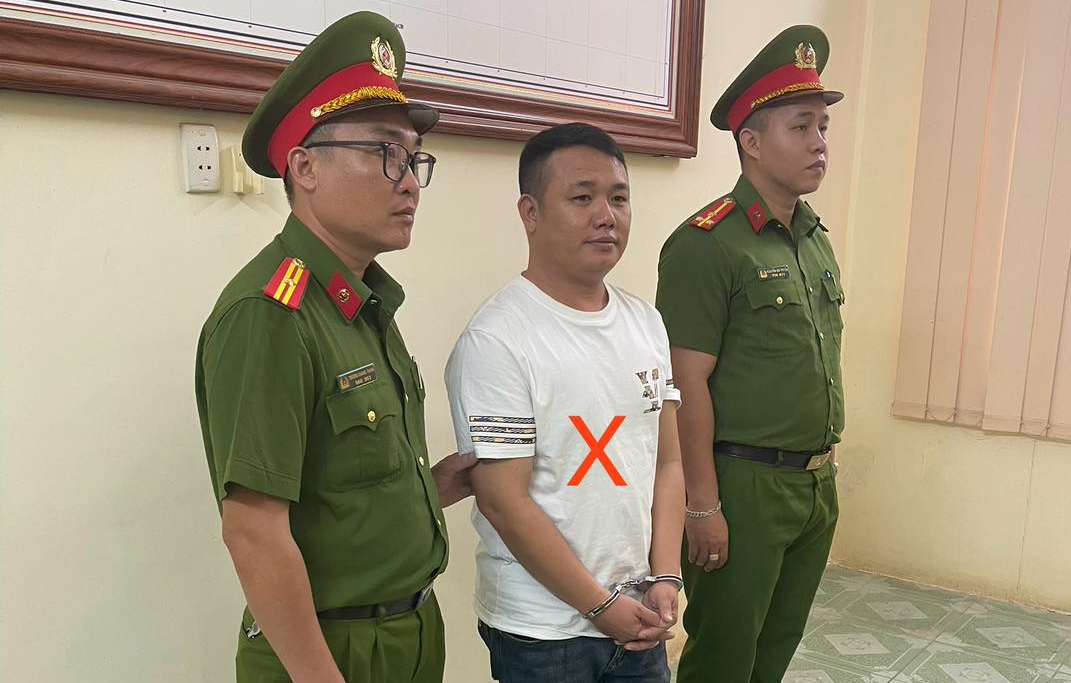 Khởi tố, bắt giam L&ecirc; Ho&agrave;i Nam sau vụ ẩu đả ở "B&igrave;nh D&acirc;n Qu&aacute;n" - Ảnh 2.