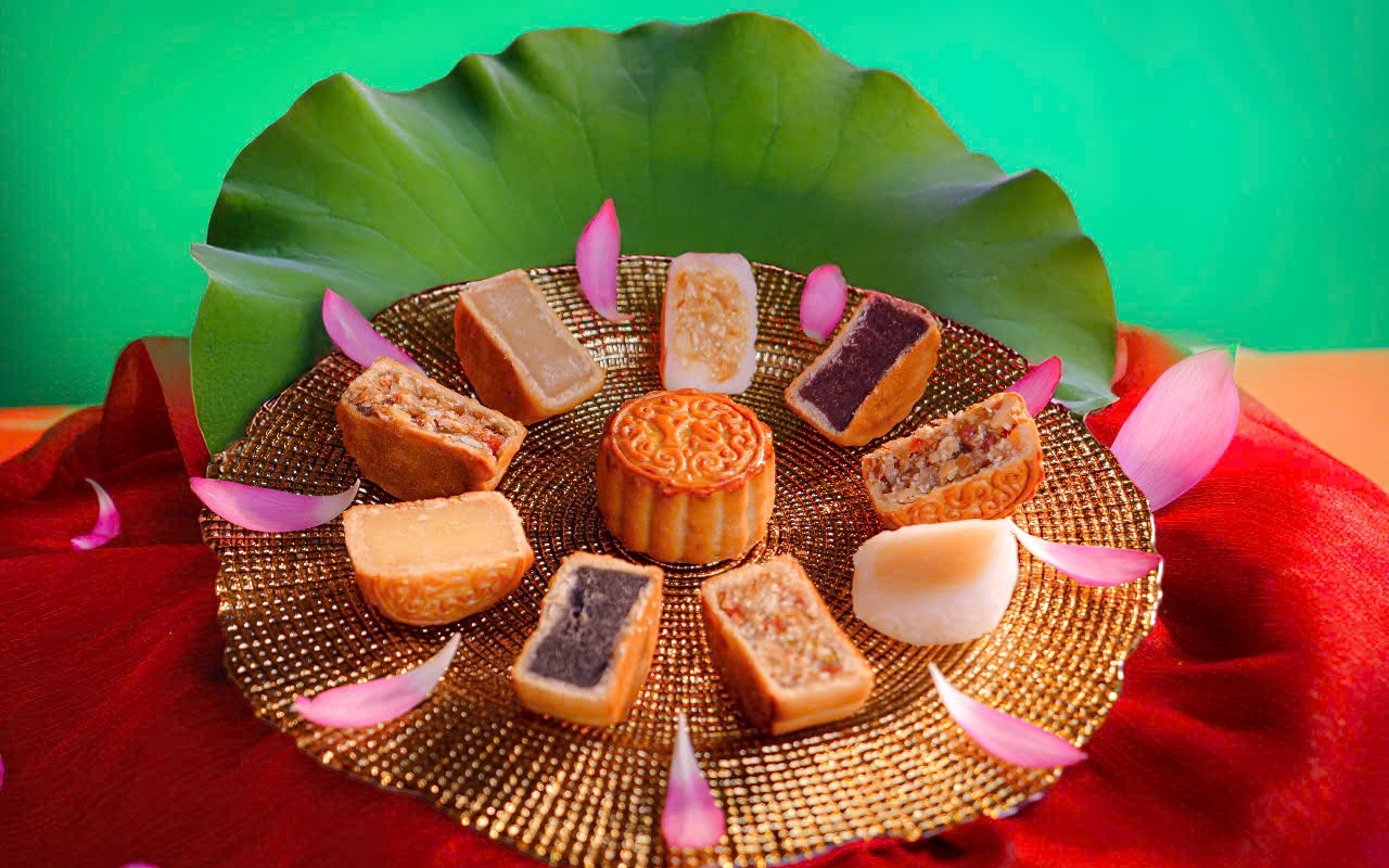Sanest Mooncake 2025: Tinh hoa yến sào - Gắn kết yêu thương