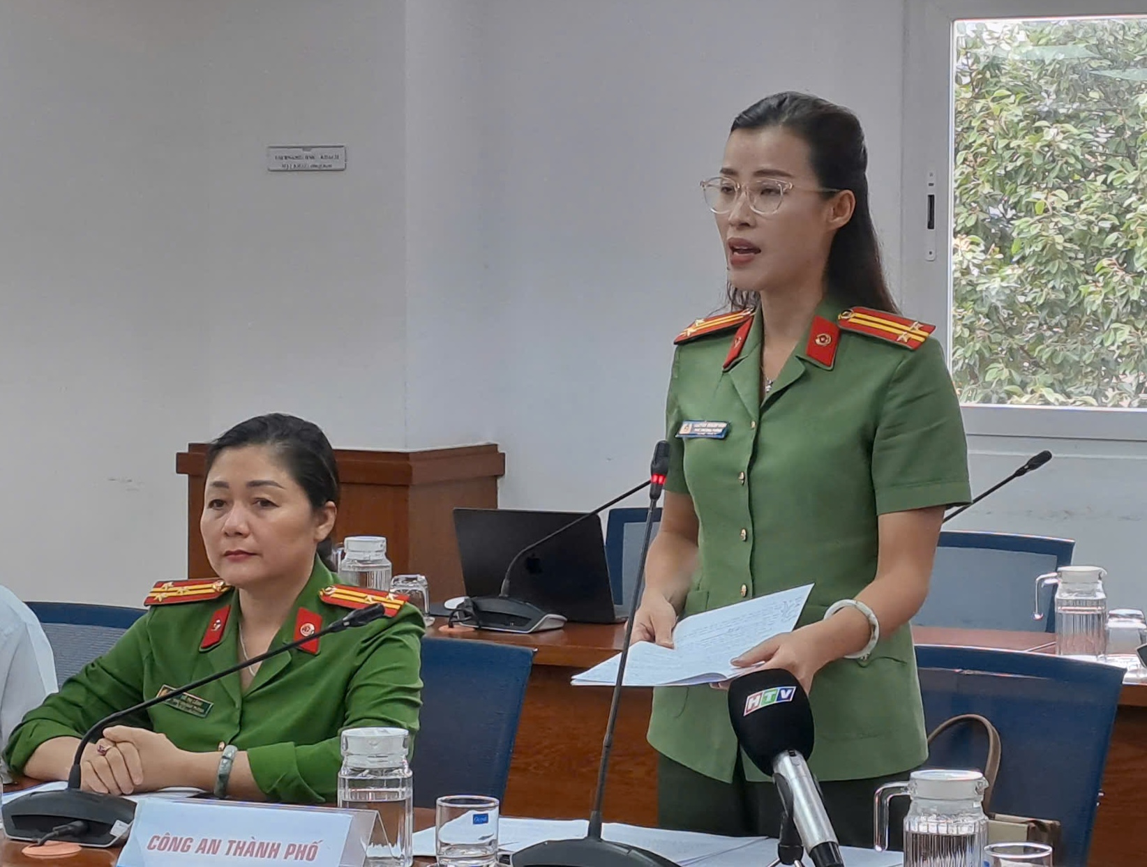 C&ocirc;ng an TP HCM th&ocirc;ng tin về nh&oacute;m Ngũ Hổ Tướng nghi quảng c&aacute;o cờ bạc, c&aacute; độ- Ảnh 1.