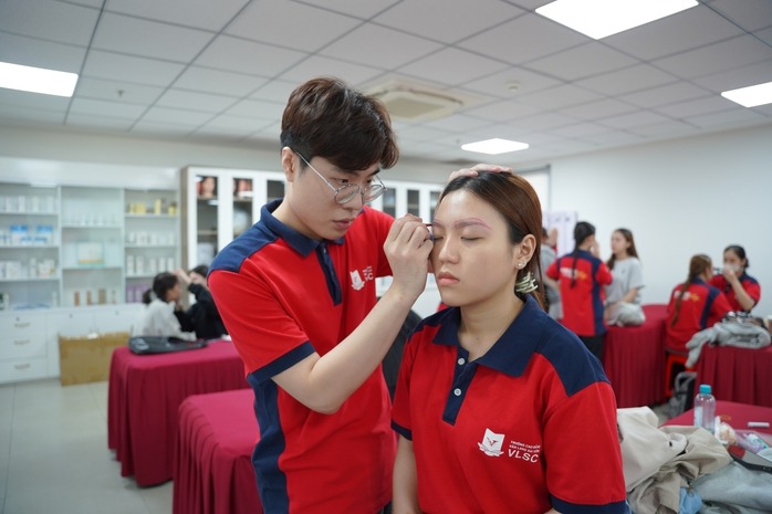 Đ&agrave;o tạo ng&agrave;nh chăm s&oacute;c sắc đẹp chuẩn Nhật Bản c&oacute; g&igrave; lạ?- Ảnh 3.