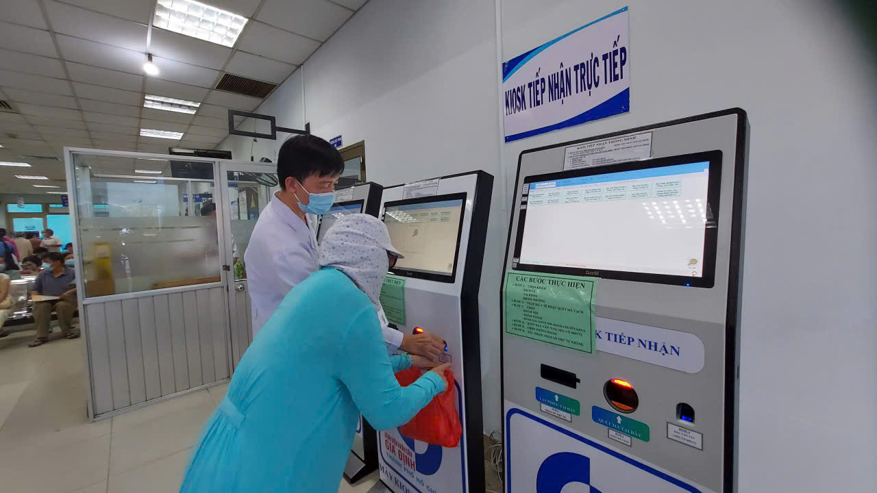 Bệnh viện Nhân dân Gia Định xin lỗi bệnh nhân vị sự cố gián đoạn - Ảnh 1.
