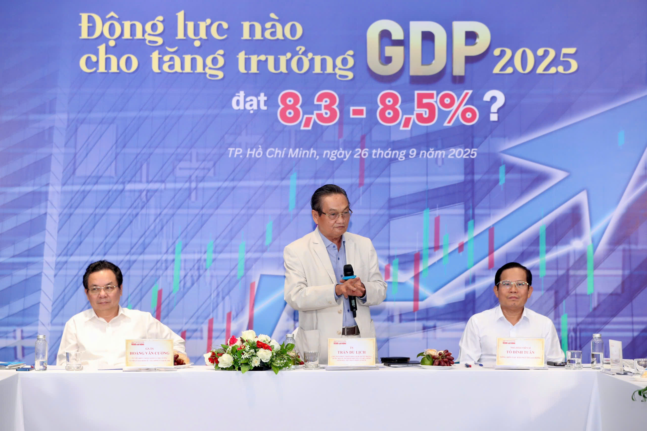 Diễn đ&agrave;n kinh tế Việt Nam lần 3 - 2025: Kh&aacute;m ph&aacute; r&agrave;o cản v&agrave; cơ hội ph&aacute;t triển - Ảnh 3.