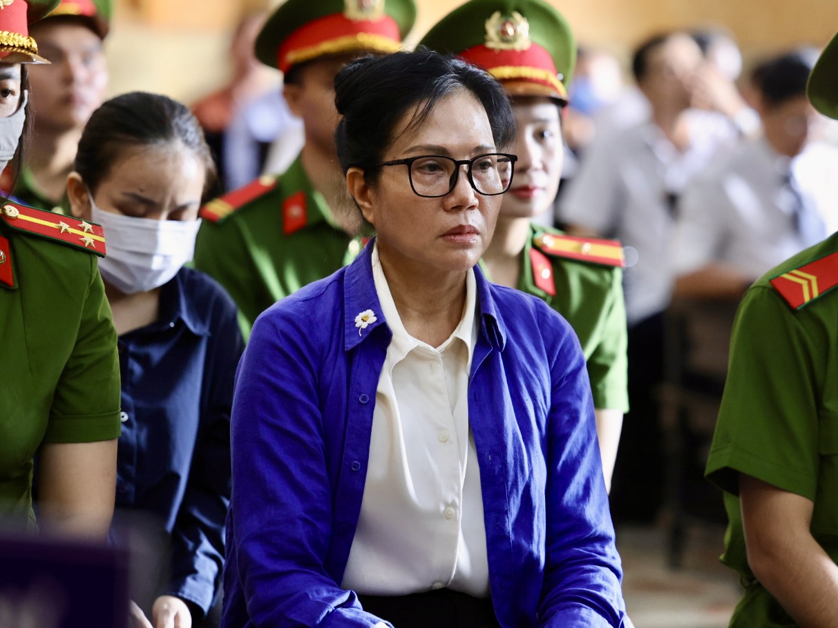 Lời khai của cựu Tổng Gi&aacute;m đốc SJC l&ecirc; th&uacute;y Hằng tại phi&ecirc;n t&ograve;a x&eacute;t xử - Ảnh 1.
