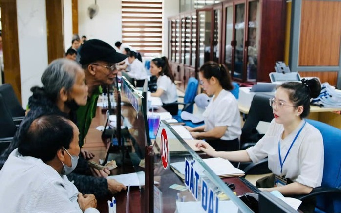 Bộ Chính trị, Ban Bí thư yêu cầu hoàn thiện Đề án tiền lương và phụ cấp