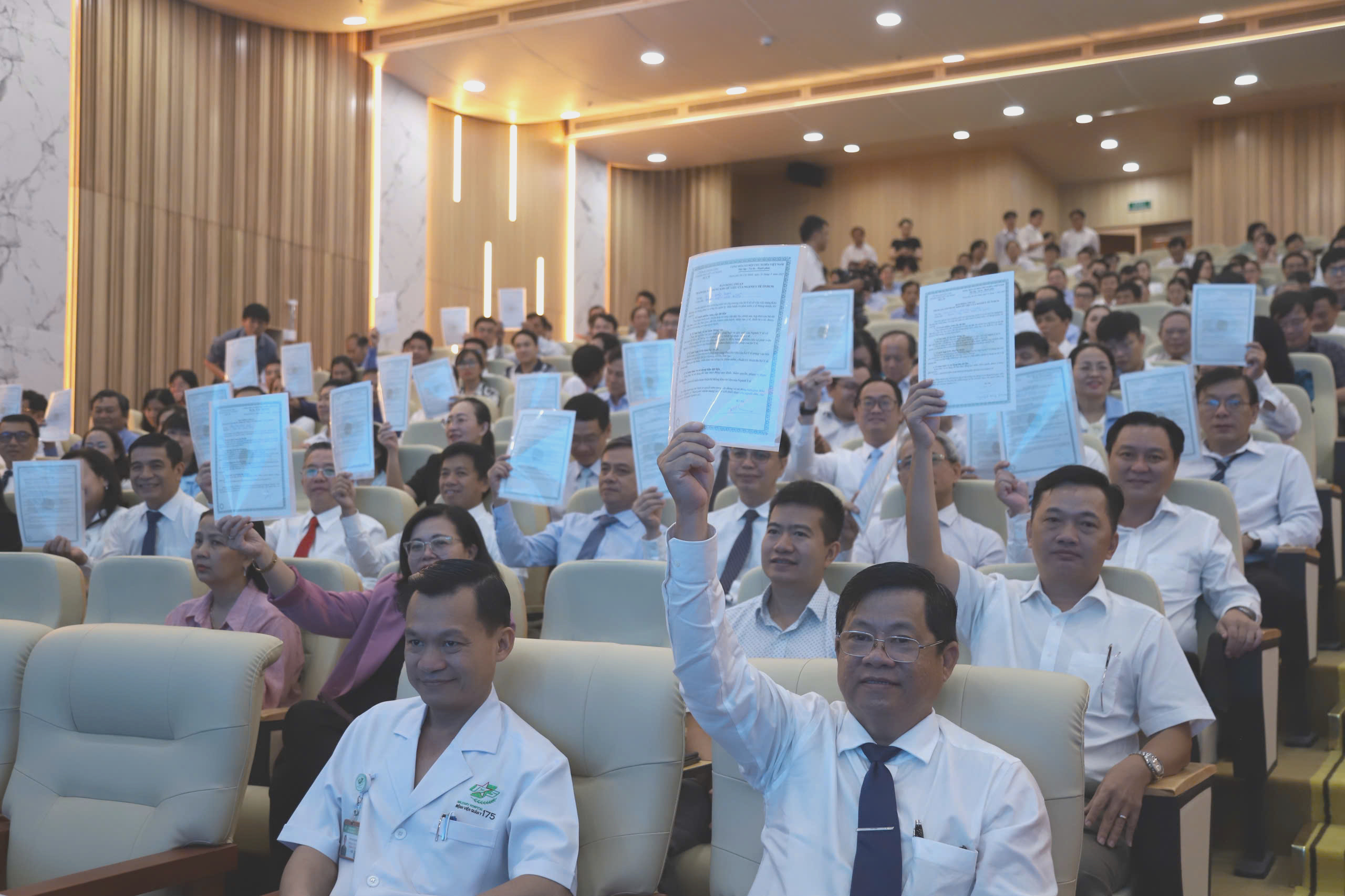 X&acirc;y dựng TP HCM trở th&agrave;nh trung t&acirc;m y tế chuy&ecirc;n s&acirc;u, ngang tầm khu vực- Ảnh 4.