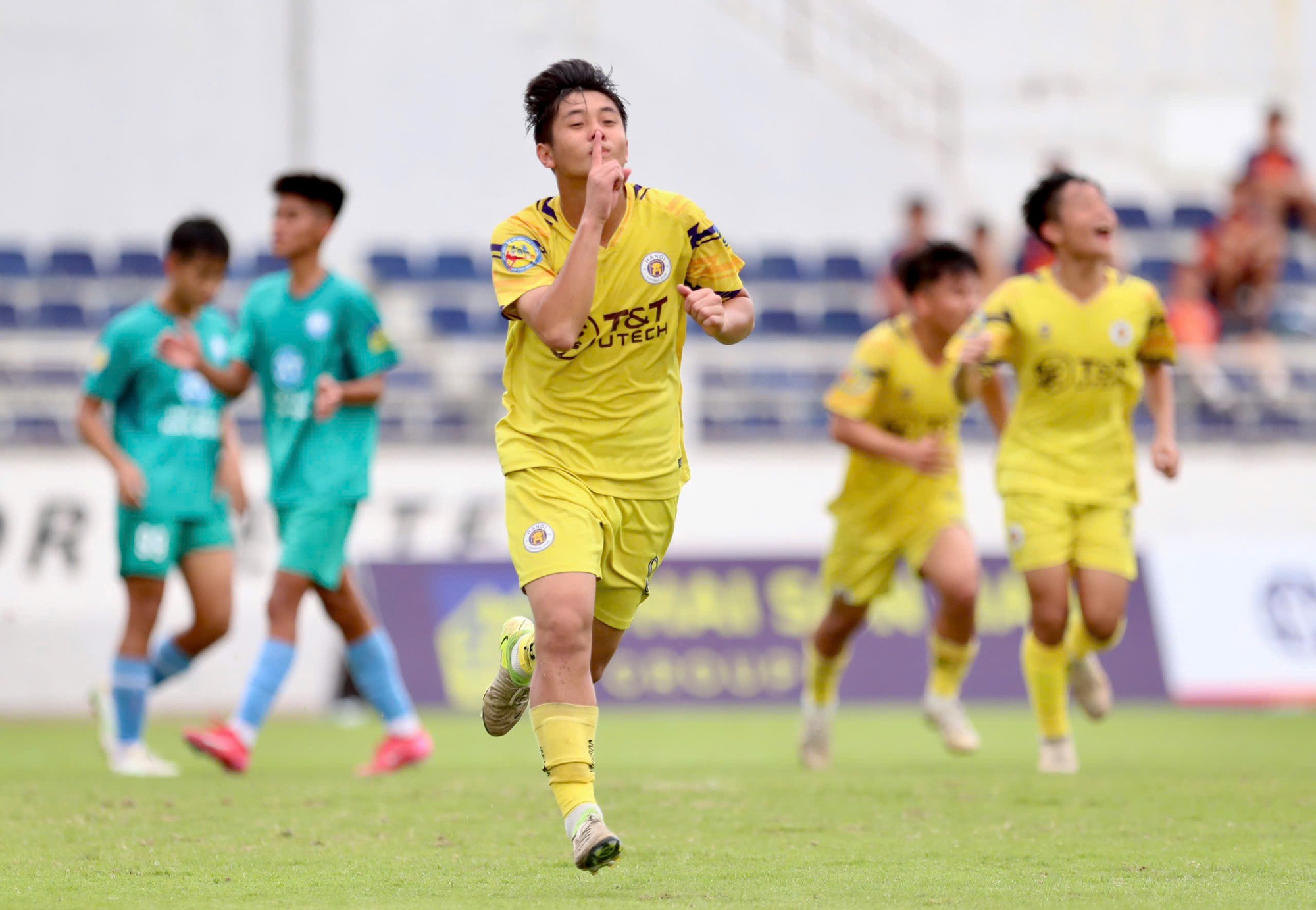 H&agrave; Nội v&ocirc; địch U17 Quốc gia 2025 năm thứ hai li&ecirc;n tiếp- Ảnh 1.