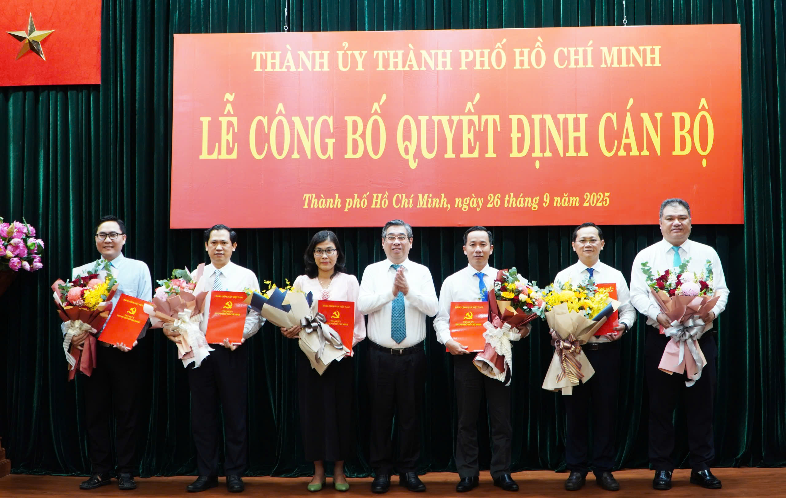 Th&agrave;nh ủy TP HCM chỉ định nhiều nh&acirc;n sự l&atilde;nh đạo phường, x&atilde;- Ảnh 1.