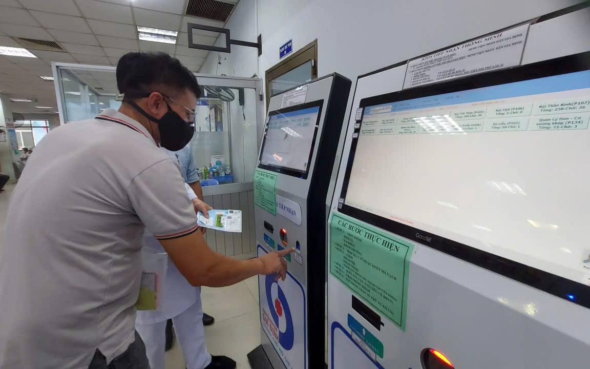X&acirc;y dựng TP HCM trở th&agrave;nh trung t&acirc;m y tế chuy&ecirc;n s&acirc;u, ngang tầm khu vực- Ảnh 2.