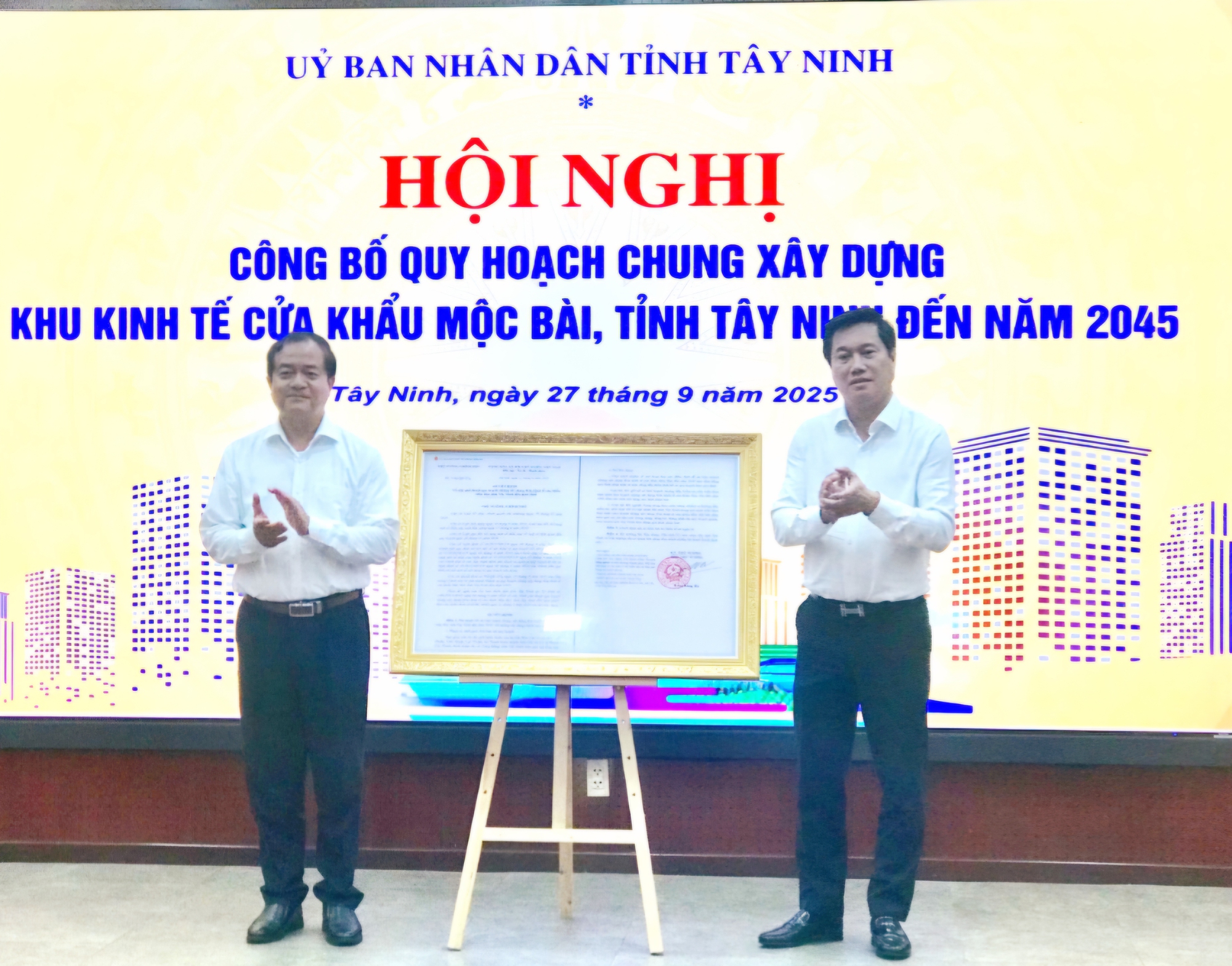 Cột mốc quan trọng với Khu kinh tế cửa khẩu Mộc B&agrave;i- Ảnh 1.