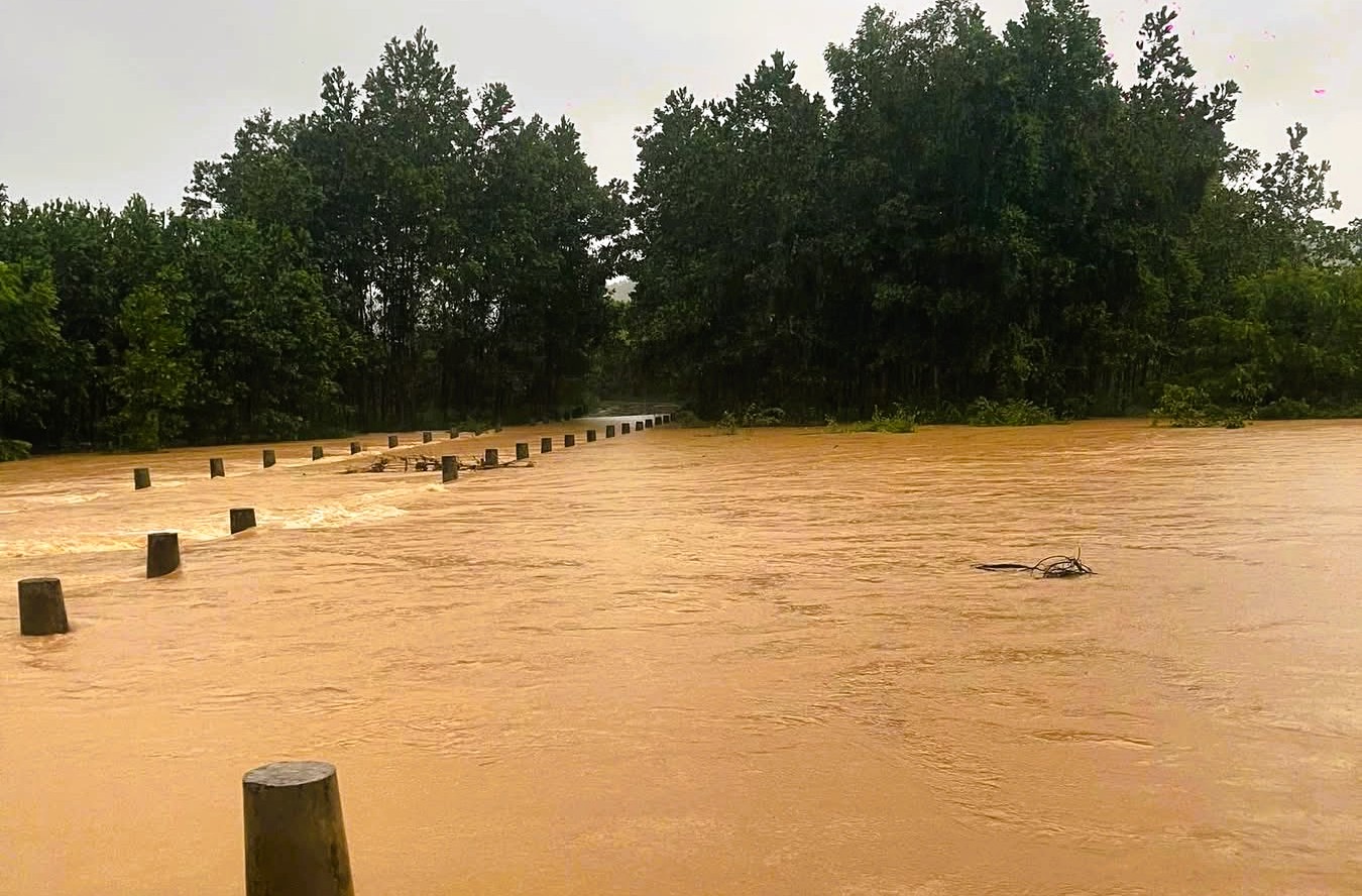 Thanh Hóa cấm biển ứng phó bão số 10 Bualoi- Ảnh 2.