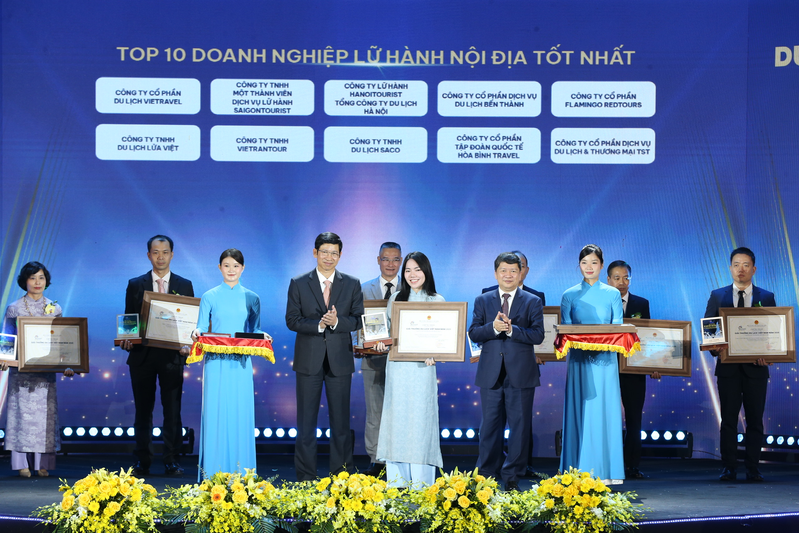 Vinh danh 113 doanh nghiệp, đơn vị ti&ecirc;u biểu trong lĩnh vực du lịch- Ảnh 2.