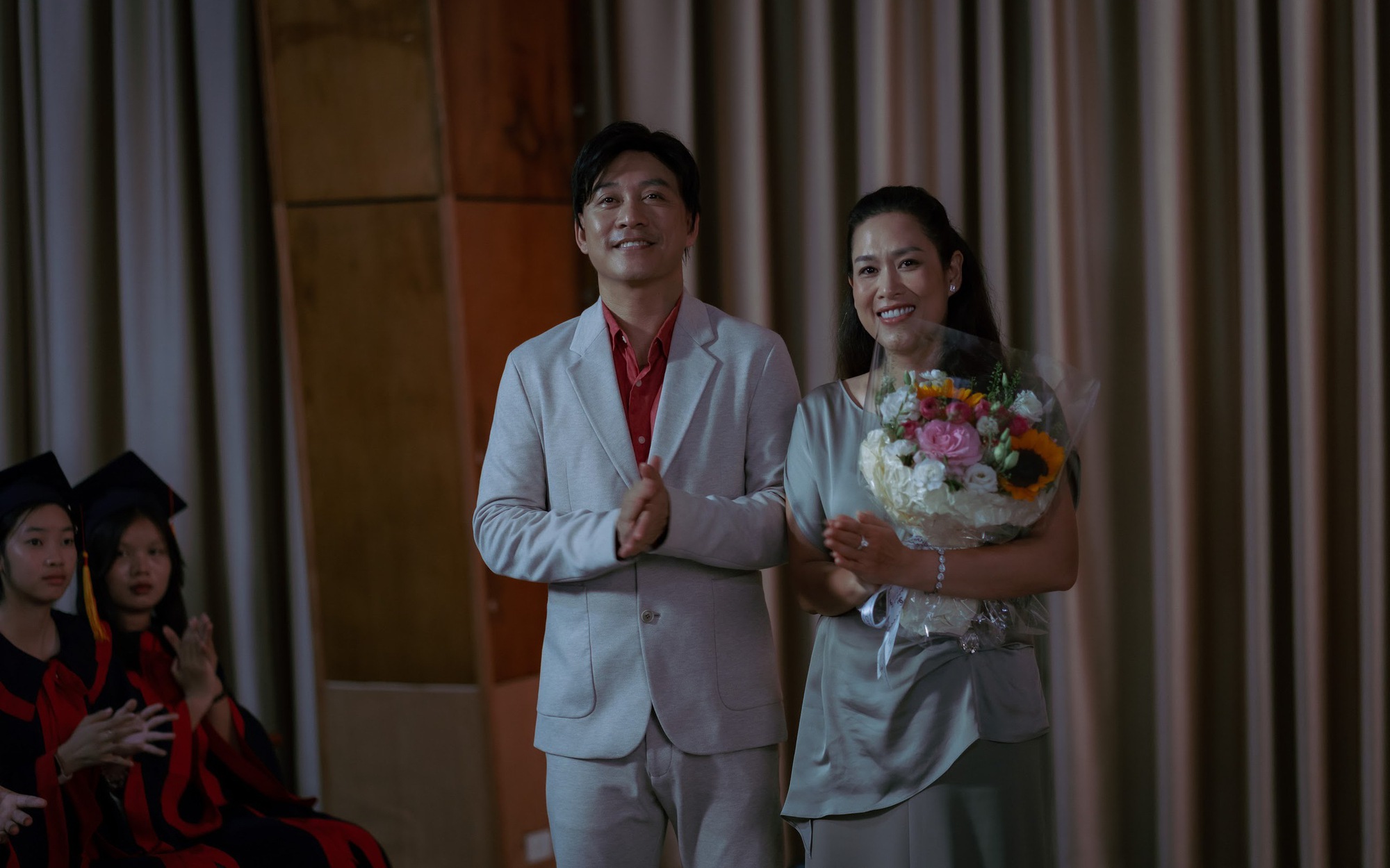 "Nguyệt thảo mai" Hà Hương và "anh tài" Tuấn Hưng nên duyên vợ chồng