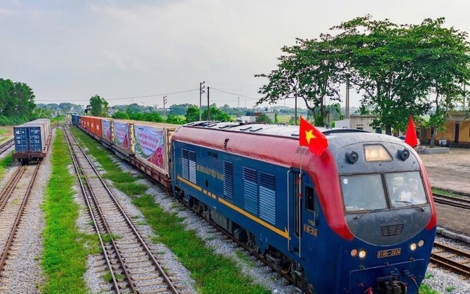 Khi nào đầu tư tuyến đường sắt Hải Phòng - Hạ Long - Móng Cái và kết nối với Trung Quốc?