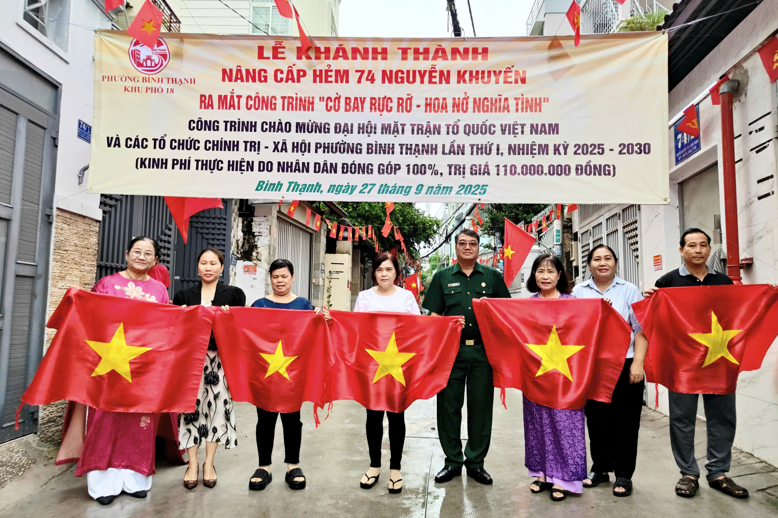 Báo Người Lao Động góp phần lan tỏa công trình cờ Tổ quốc tại phường Bình Thạnh, TP HCM - Ảnh 3.