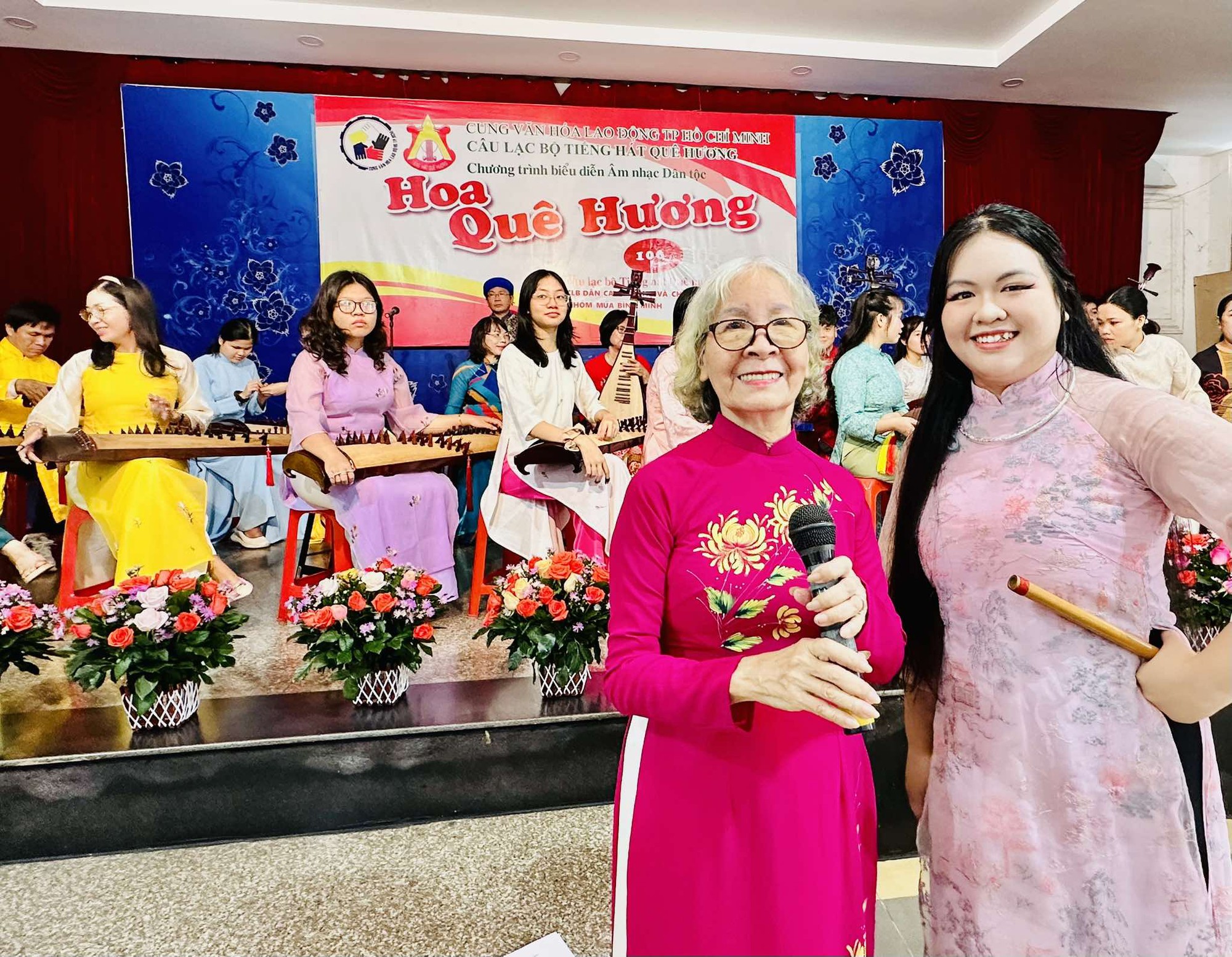 Nh&agrave; gi&aacute;o ưu t&uacute; Phạm Th&uacute;y Hoan t&acirc;m huyết giữ vững chương tr&igrave;nh "Hoa qu&ecirc; hương"- Ảnh 1.