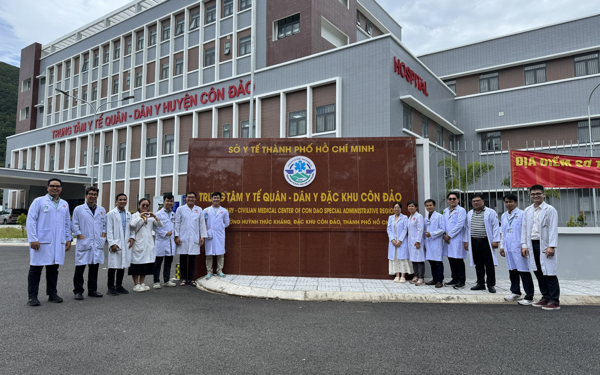 Luân phiên bác sĩ ra khám chữa bệnh tại Đặc khu Côn Đảo