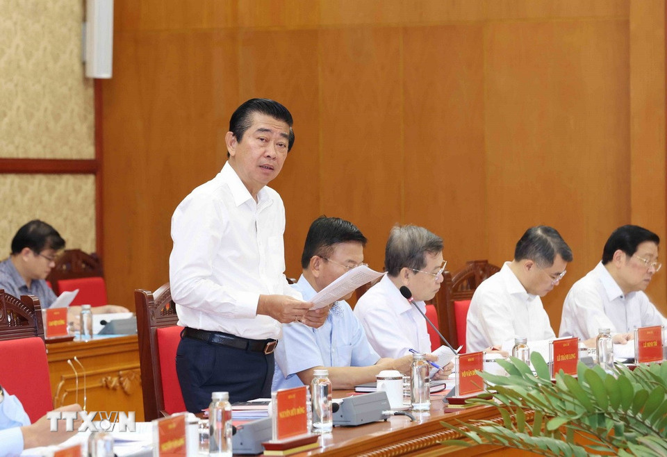 Những h&igrave;nh ảnh Tổng B&iacute; thư chủ tr&igrave; họp về ph&ograve;ng, chống tham nhũng, l&atilde;ng ph&iacute;, ti&ecirc;u cực - Ảnh 4.