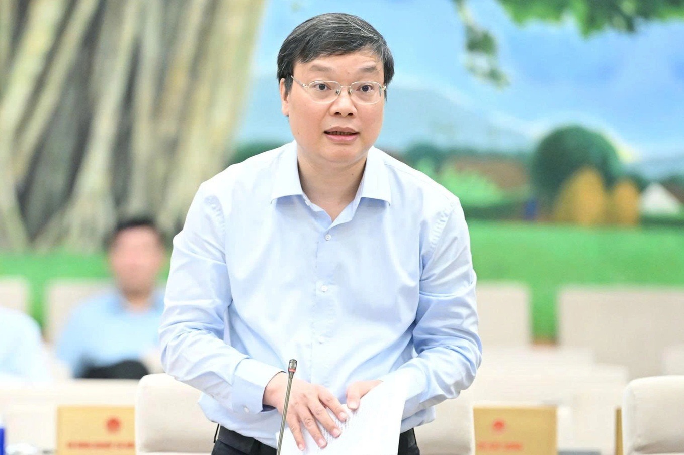 Dự thảo Luật vi&ecirc;n chức ( sửa đổi ) sẽ Chấm dứt bi&ecirc;n chế suốt đời? - Ảnh 1.