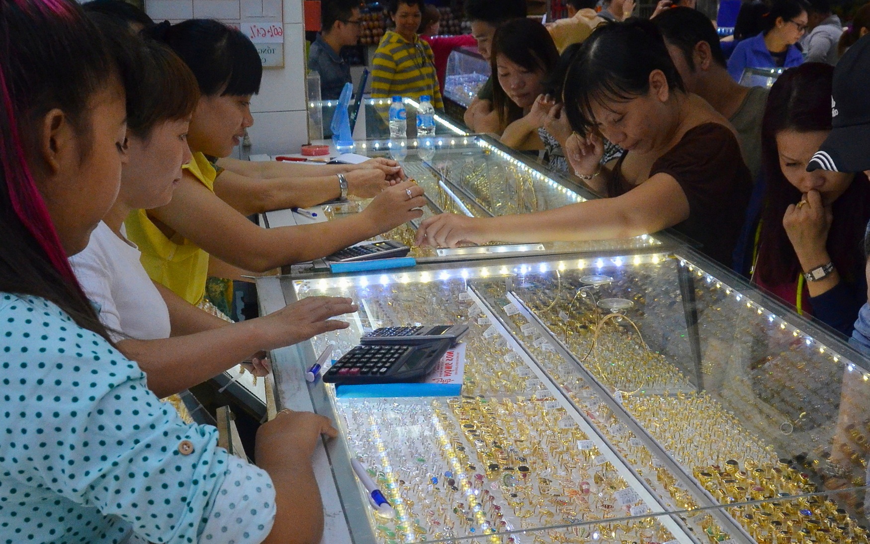 Giá vàng hôm nay, 30-9: Lập kỷ lục mới