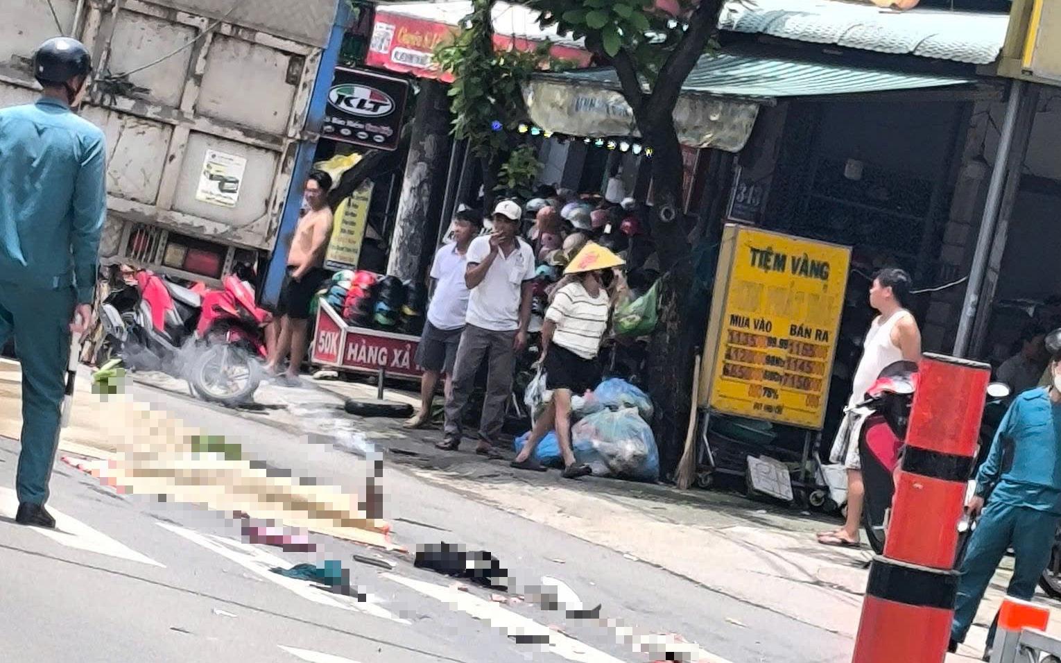 TP HCM: Tai nạn thương tâm tại phường Trung Mỹ Tây