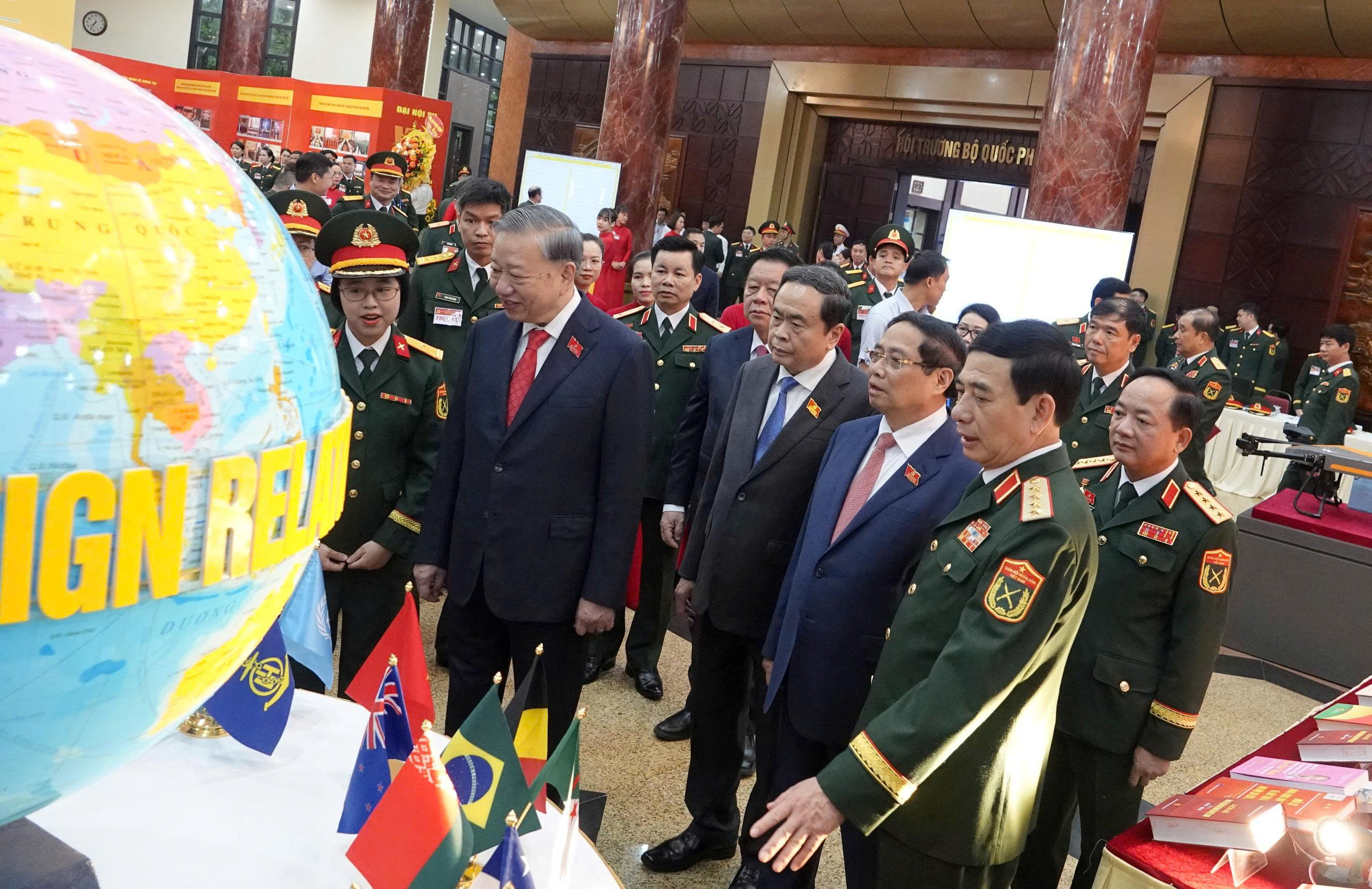 Tổng Bí thư Tô Lâm nhấn mạnh vai trò Quân đội trong sự nghiệp xây dựng đất nước - Ảnh 4.