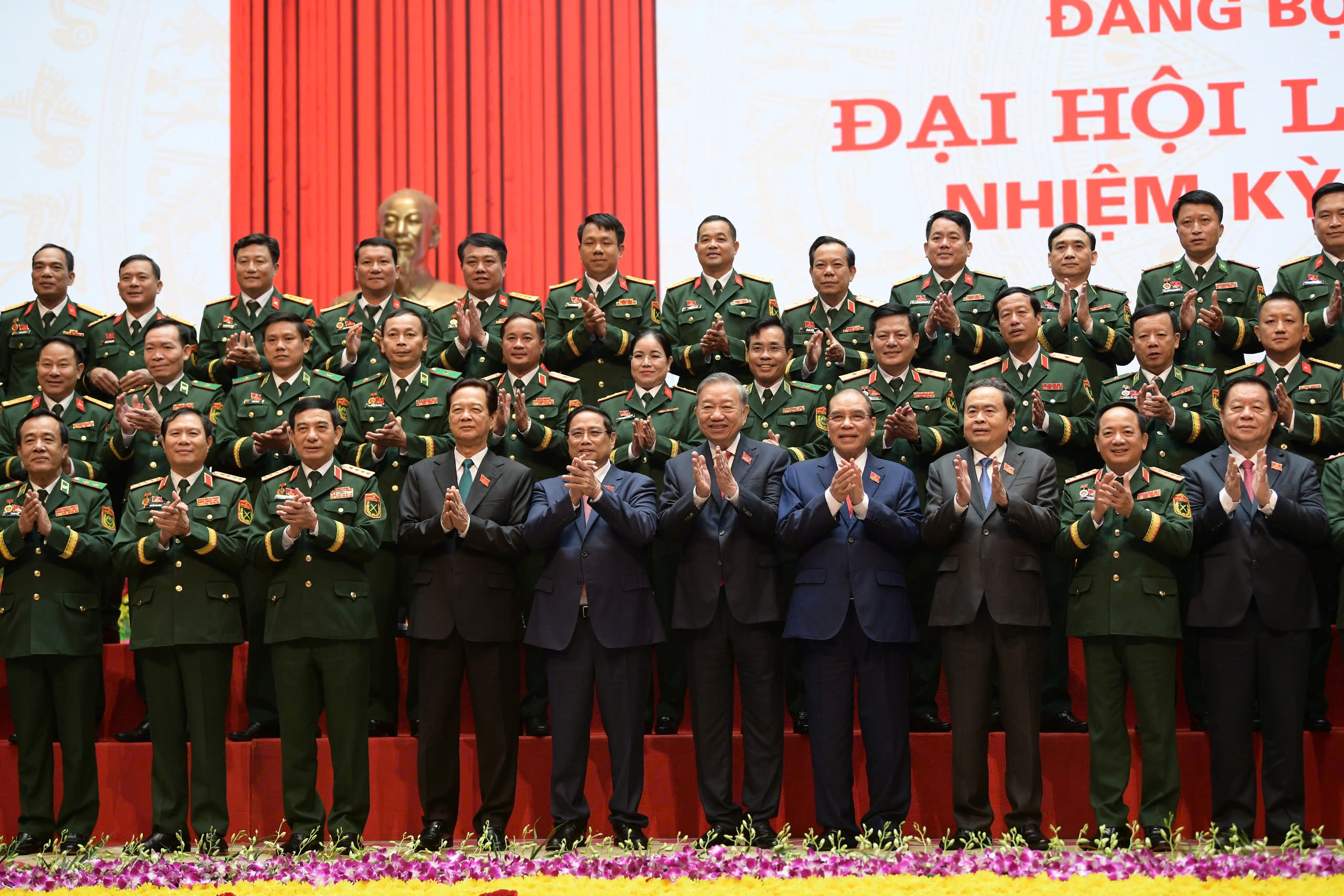 Phát triển công nghiệp quốc phòng tự chủ, lưỡng dụng, hiện đại- Ảnh 1.