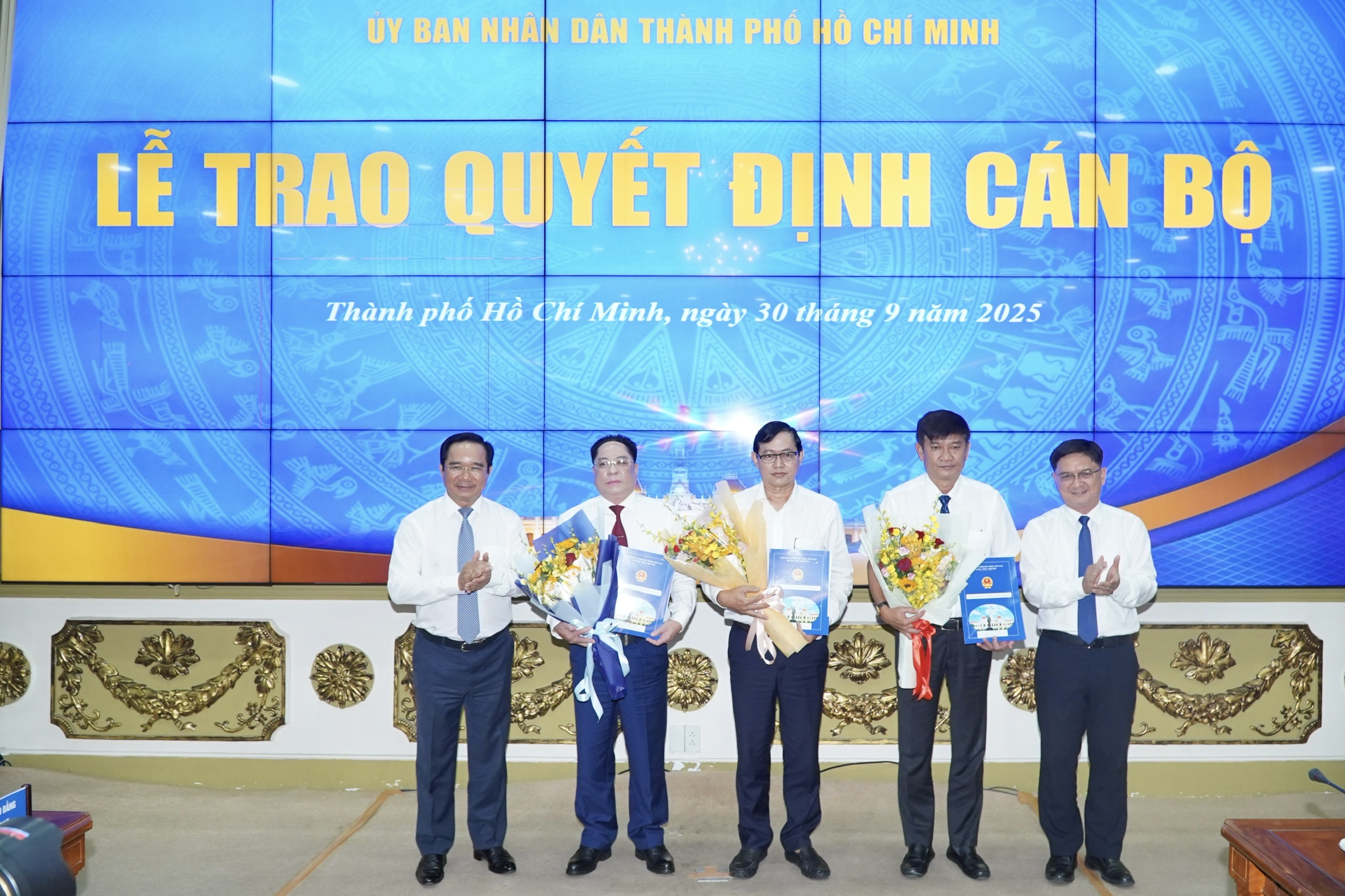 Chủ tịch UBND TP HCM Nguyễn Văn Được đề nghị c&aacute;n bộ gạt bỏ tư duy c&aacute;t cứ trong lĩnh vực, địa phương - Ảnh 7.