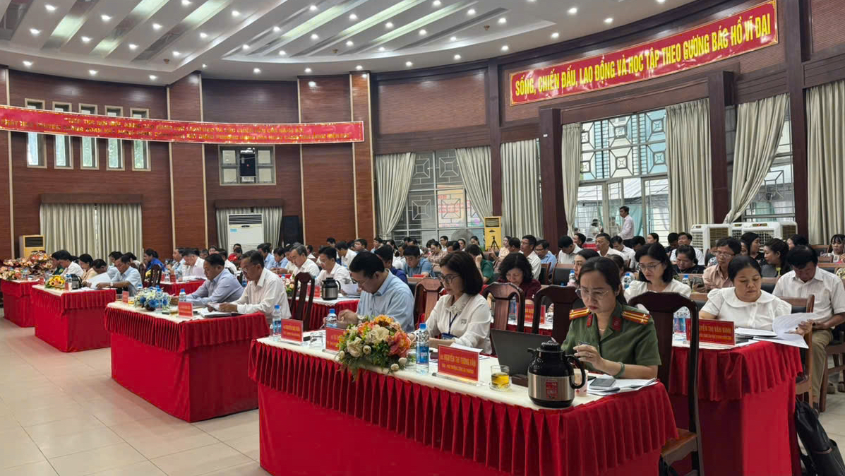 Một phường ở TP HCM kiểm tra, hậu kiểm 80 c&ocirc;ng tr&igrave;nh sau s&aacute;p nhập, ph&aacute;t hiện 8 trường hợp vi phạm- Ảnh 2.