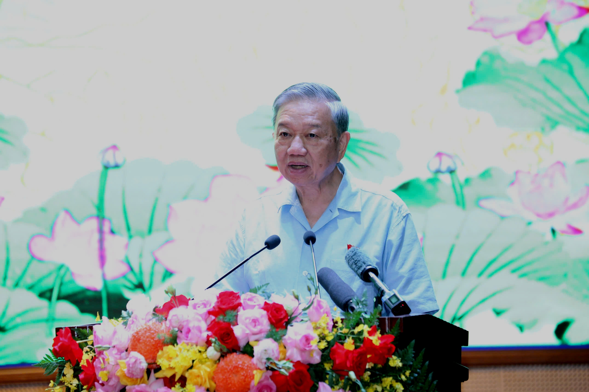 Tổng B&iacute; thư T&ocirc; L&acirc;m mở rộng bố tr&iacute; cấp ủy kh&ocirc;ng phải người địa phương - Ảnh 1.