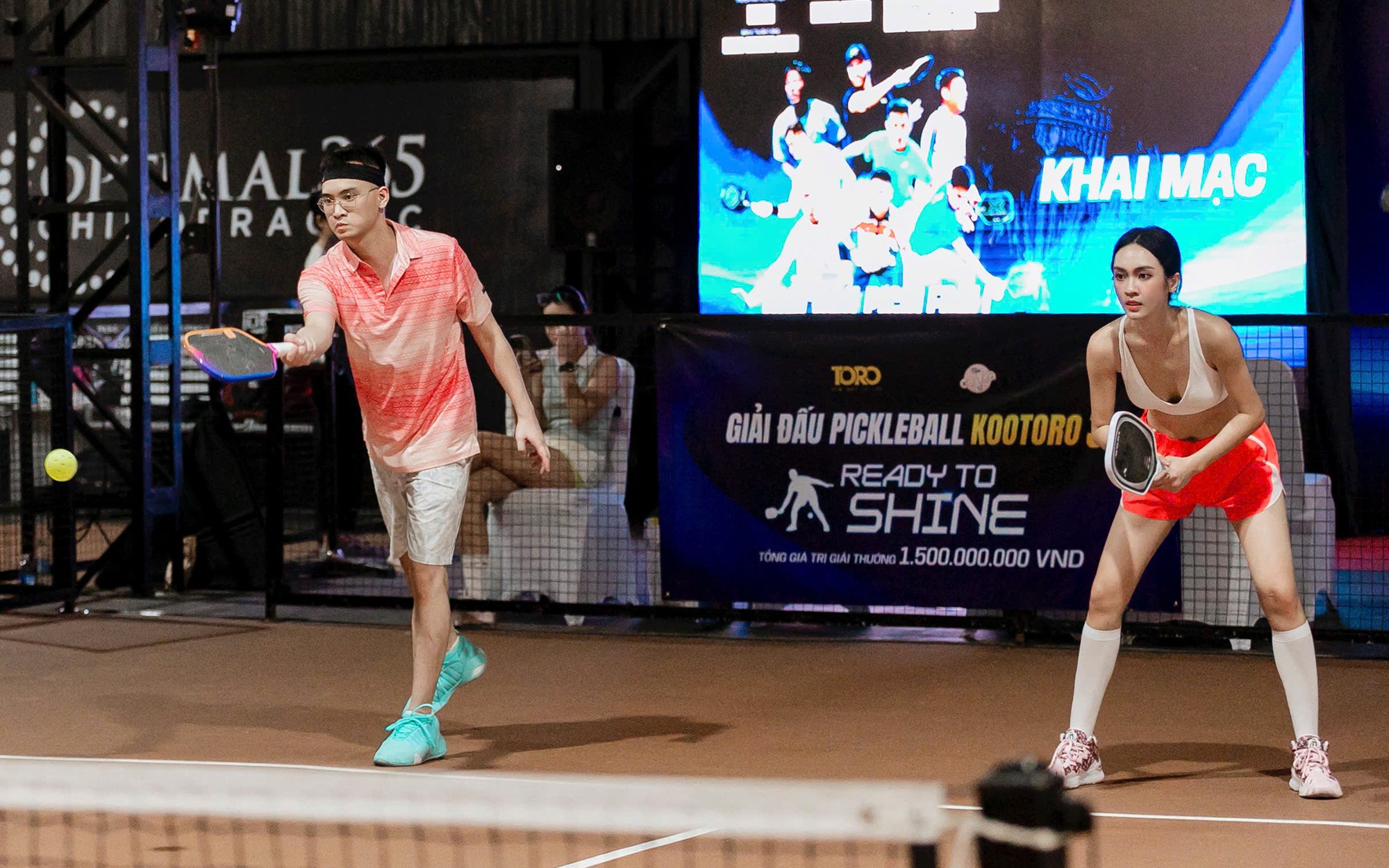 Ngắm dàn sao Việt diện trang phục trên giải đấu Pickleball Kootoro