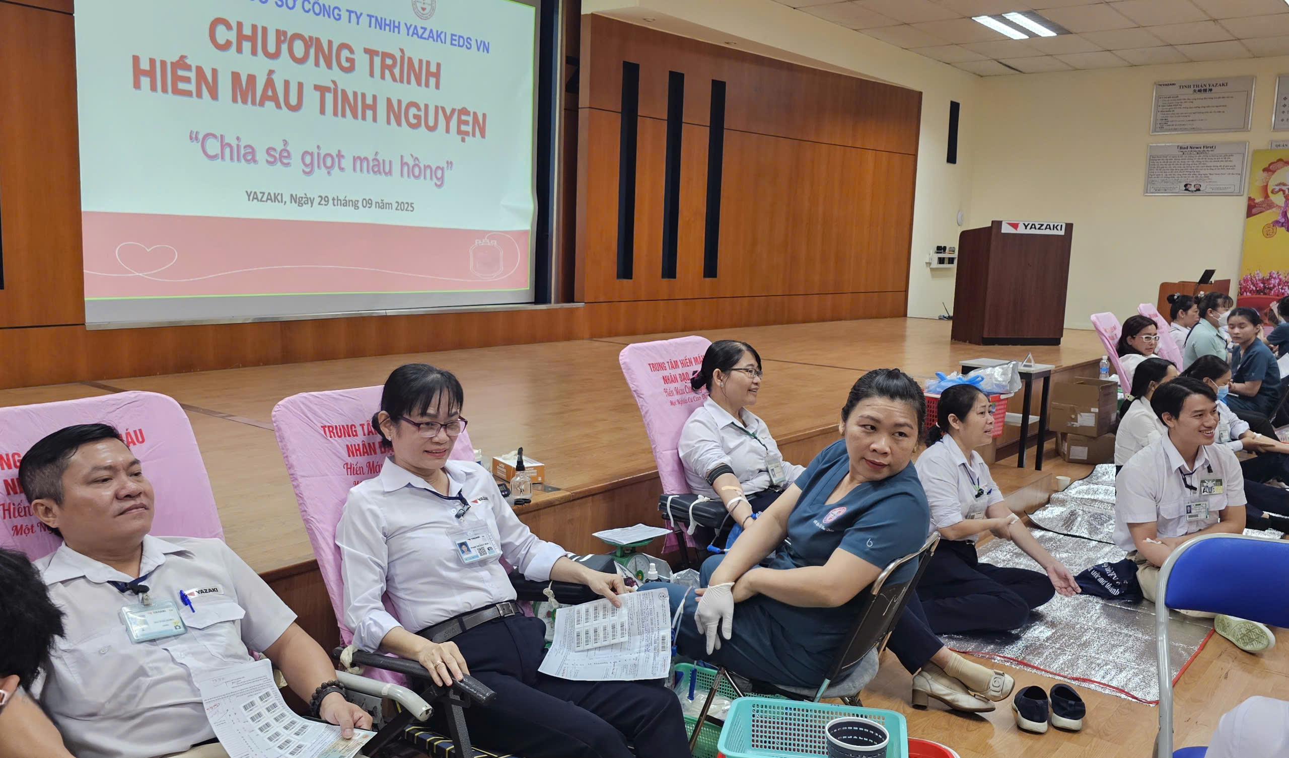Một doanh nghiệp nước ngo&agrave;i ở TP HCM chi 2 tỉ đồng để l&agrave;m nơi giải tr&iacute; cho người lao động - Ảnh 7.