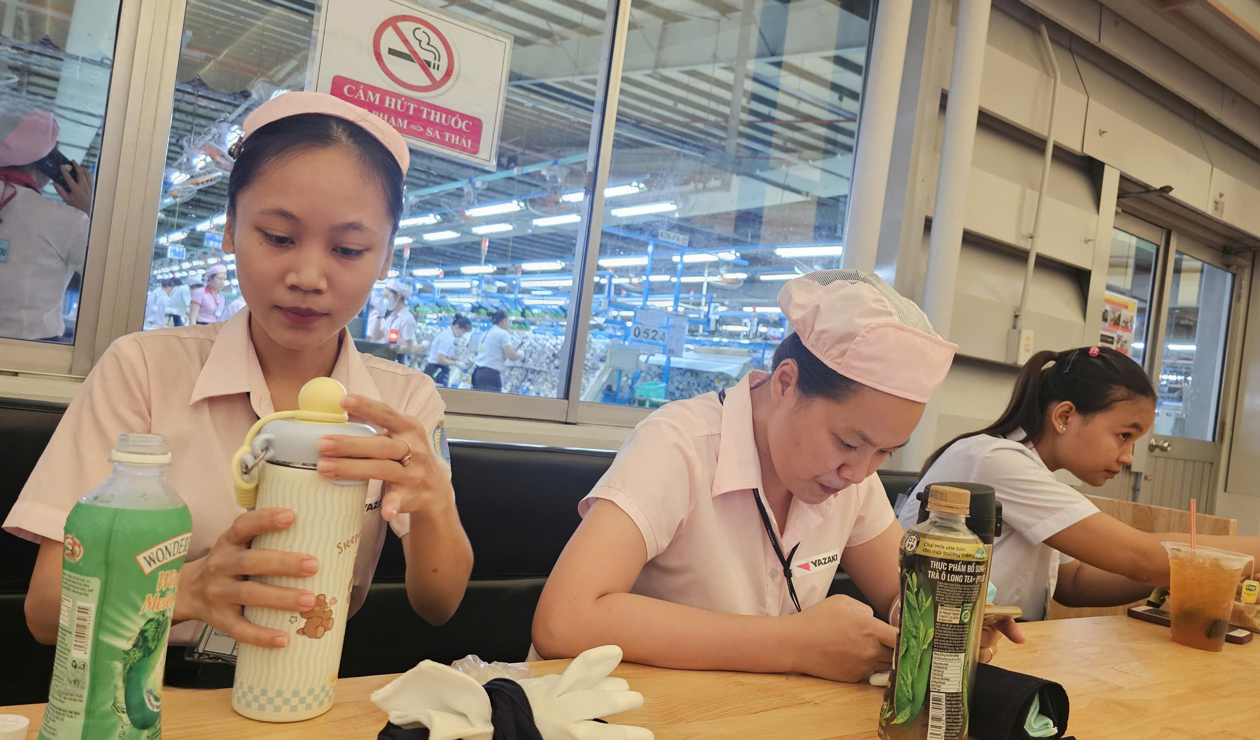 Một doanh nghiệp nước ngo&agrave;i ở TP HCM chi 2 tỉ đồng để l&agrave;m nơi giải tr&iacute; cho người lao động - Ảnh 2.