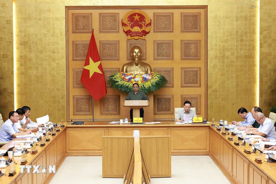Thủ tướng Chỉ đạo khẩn cấp chống khai th&aacute;c IUU sau cơn b&atilde;o số 10 - Ảnh 1.
