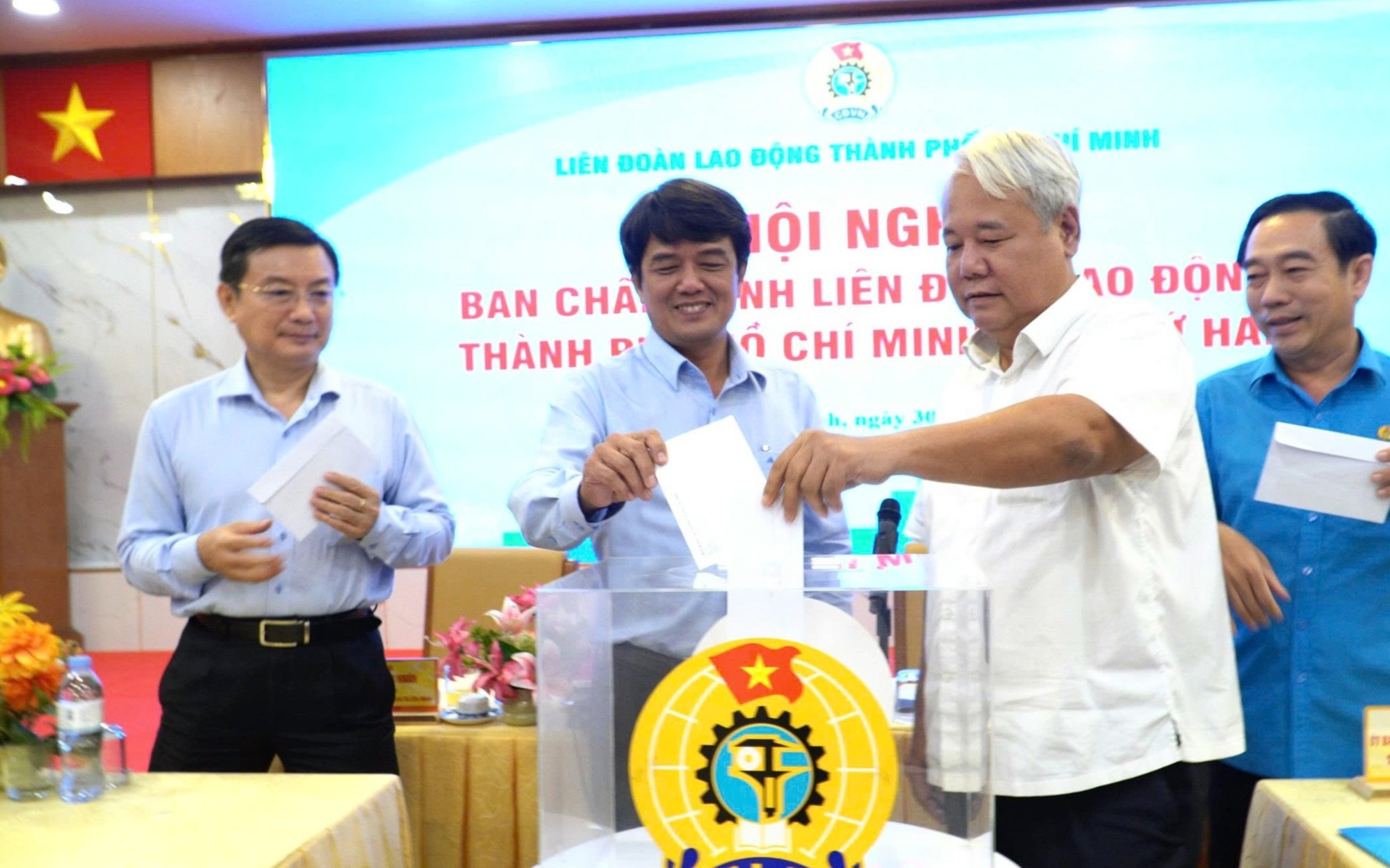 LĐLĐ TP HCM vận động cán bộ Công đoàn, đoàn viên - lao động tiếp tục ủng hộ nhân dân Cuba