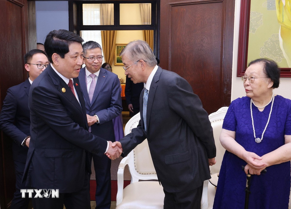 Chủ tịch nước Lương Cường xúc động gặp mặt gia đình các nhân sĩ hữu nghị Trung Quốc- Ảnh 3.