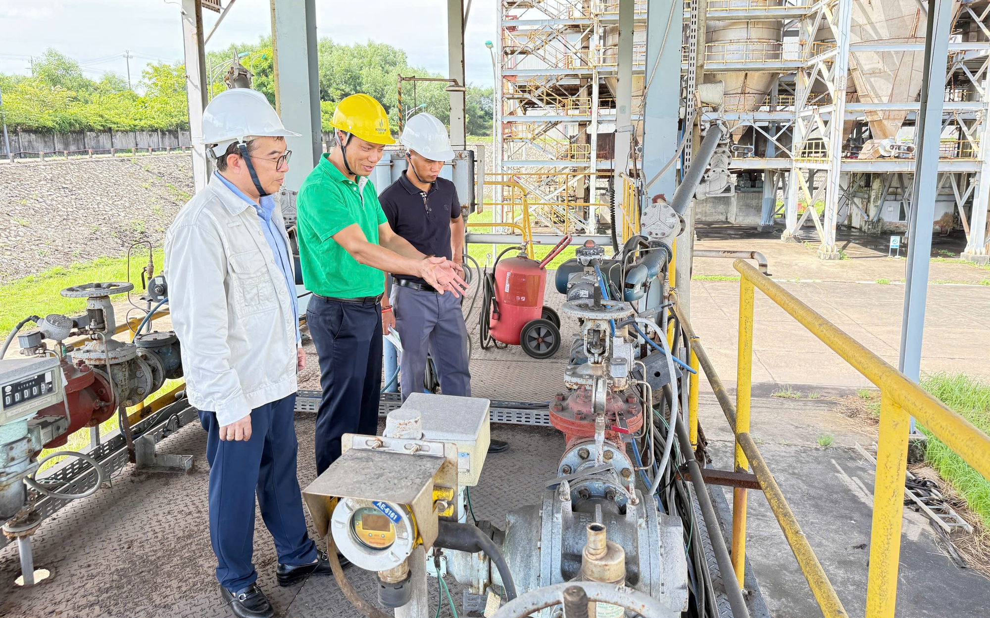 Nhà máy nhiên liệu sinh học 2.200 tỉ đồng "sống lại" sau 10 năm "đắp chiếu"
