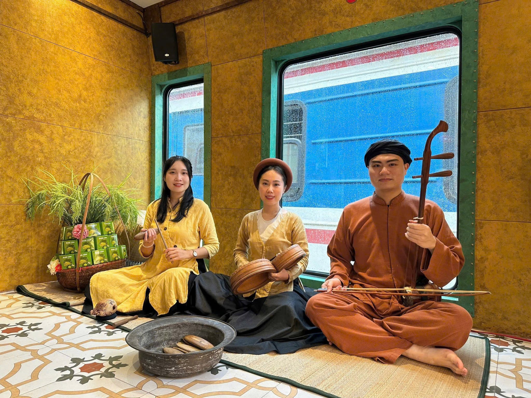 Đoàn tàu di sản độc đáo- Ảnh 1.