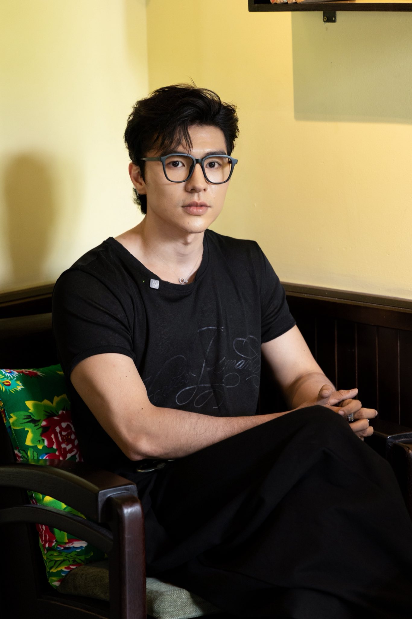 Steven Nguyễn g&acirc;y sốt với vai phản diện Quang trong "Mưa đỏ"- Ảnh 12.