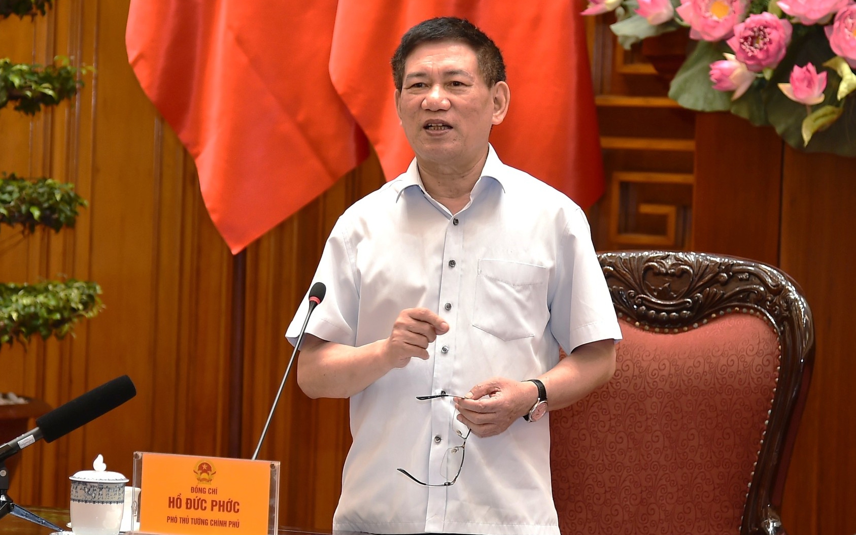 Phó Thủ tướng yêu cầu EVN triệt để tiết kiệm chi phí