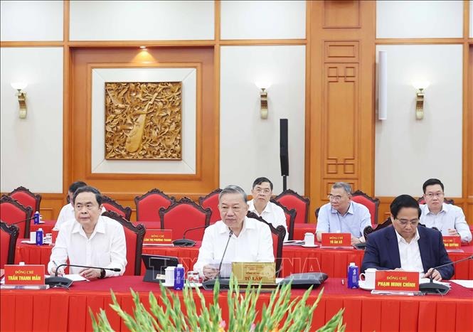 Tổng B&iacute; thư l&agrave;m việc với Ban Thường vụ Đảng ủy MTTQ, c&aacute;c đo&agrave;n thể Trung ương - Ảnh 3.