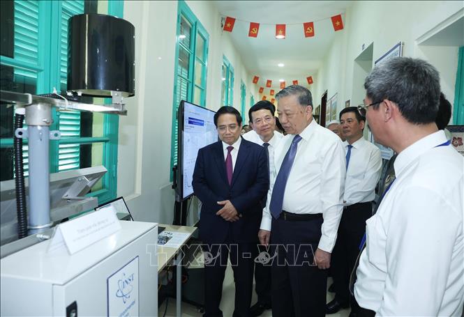 Tổng B&iacute; thư T&ocirc; L&acirc;m nhấn mạnh ph&aacute;t triển năng lượng nguy&ecirc;n tử an to&agrave;n cho con người - Ảnh 2.