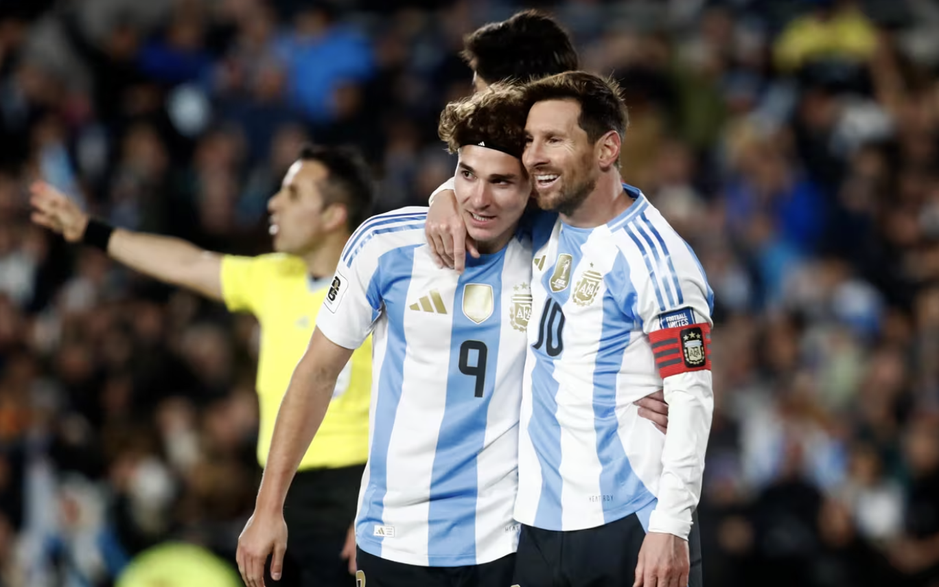 Inter Miami đưa tên Messi thành logo trên áo đấu học viện- Ảnh 2.