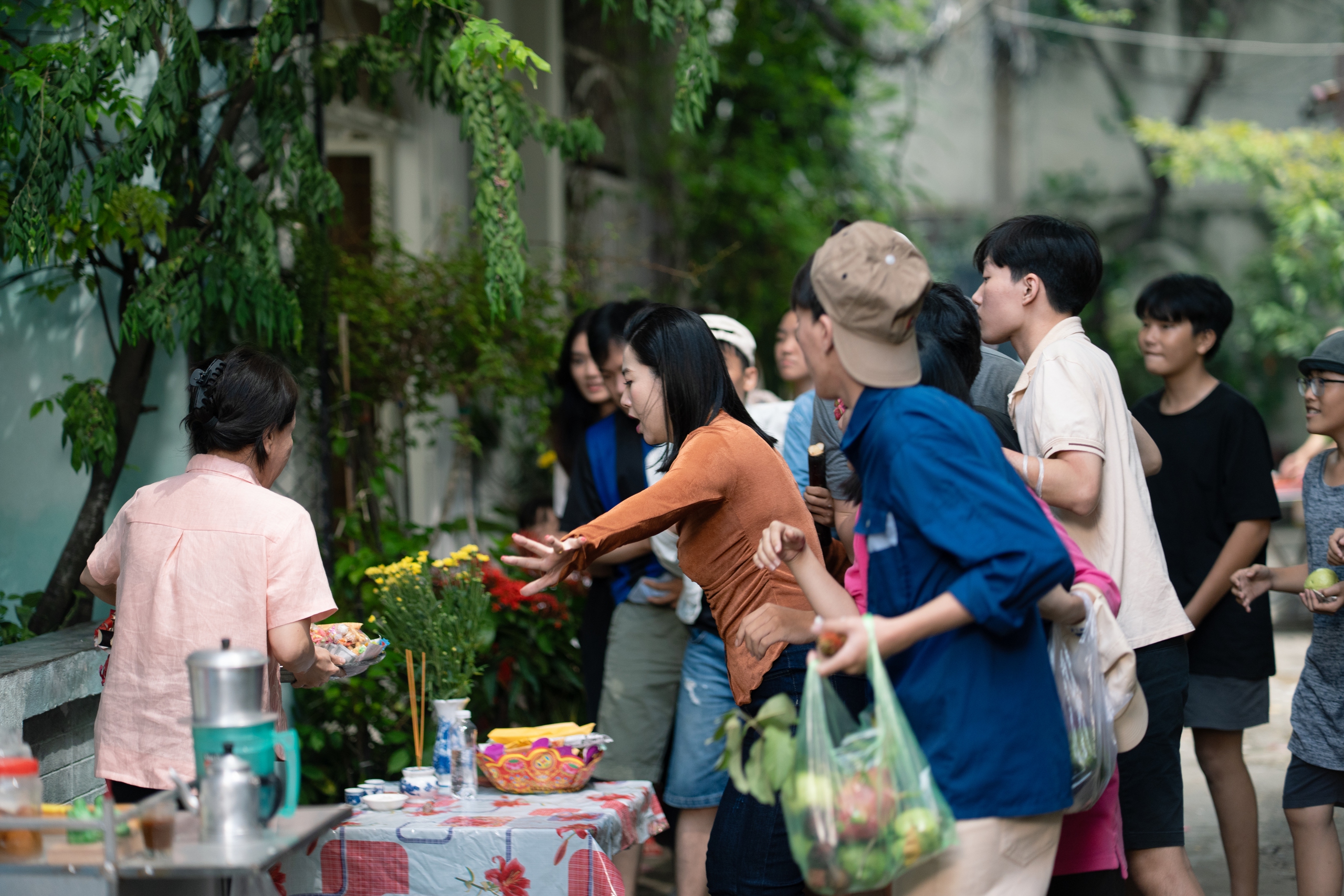 L&ecirc; Kh&aacute;nh "giật c&ocirc; hồn" hết sức m&igrave;nh- Ảnh 2.