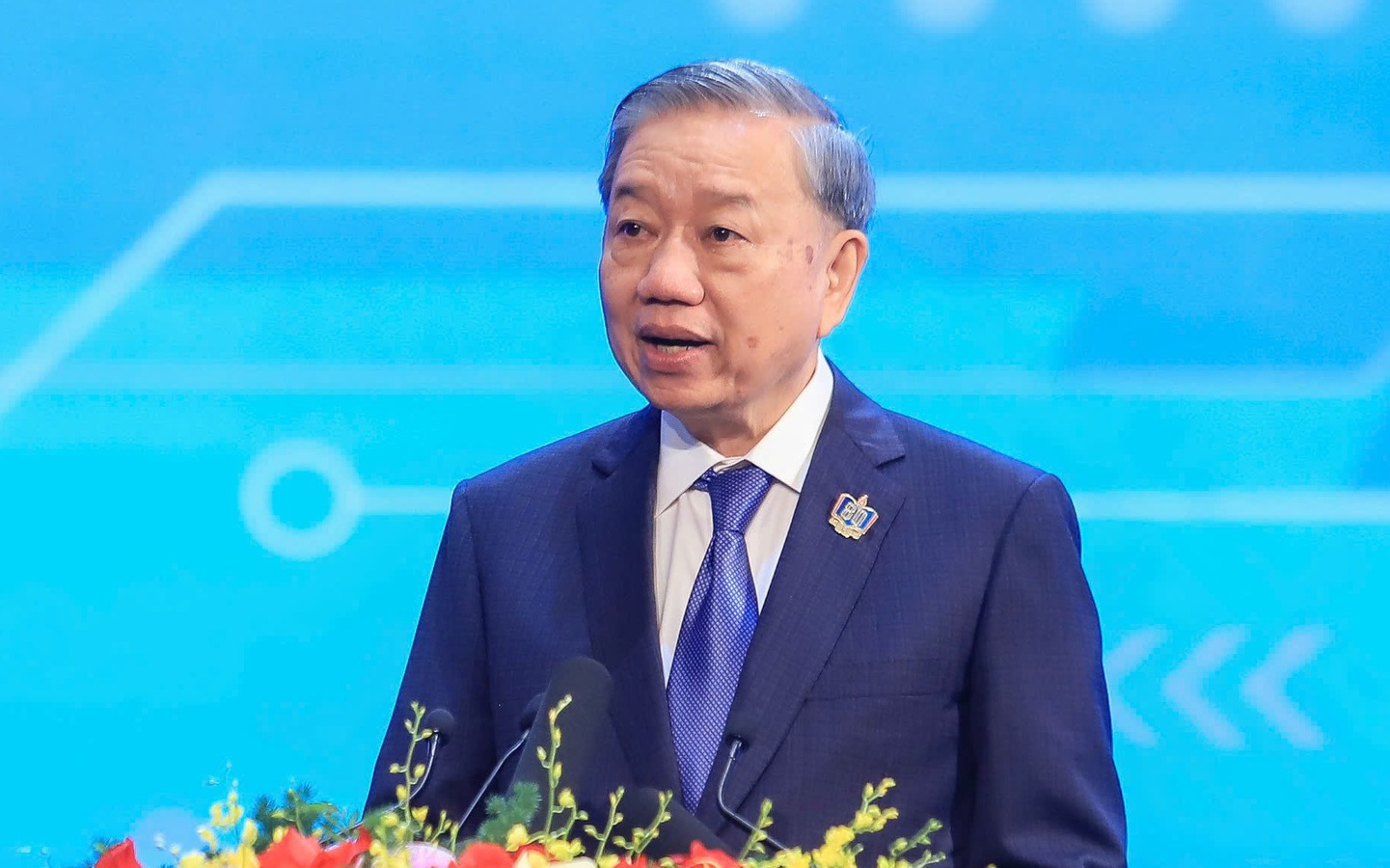 HH Bảo Ngọc làm gì để thức tỉnh người trẻ trước biến đổi khí hậu? - Ảnh 1.