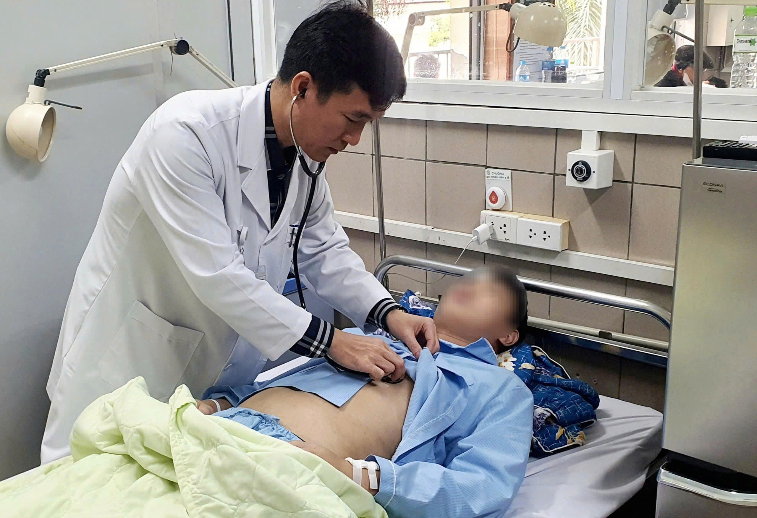 Người trẻ suy thận ngày càng nhiều- Ảnh 1.