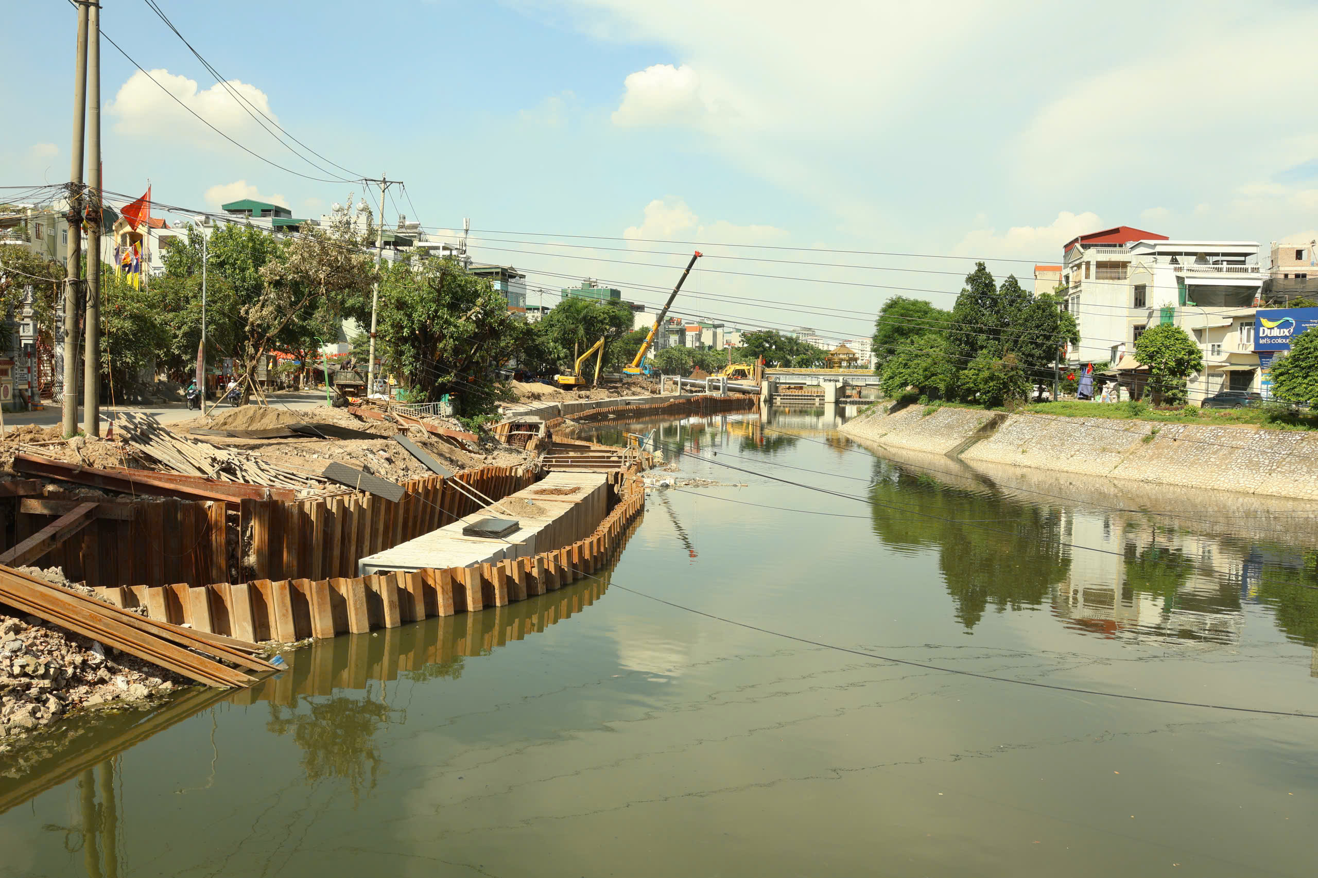 Nước s&ocirc;ng T&ocirc; Lịch lại đen sẫm sau thời gian ngắn trở n&ecirc;n trong xanh- Ảnh 6.