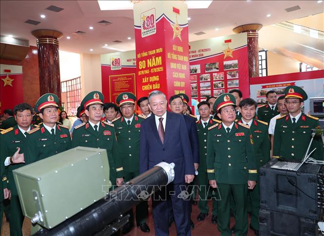 Tổng B&iacute; thư T&ocirc; L&acirc;m dự Lễ Kỷ niệm 80 năm Ng&agrave;y truyền thống Bộ Tổng Tham mưu QĐND Việt Nam- Ảnh 4.
