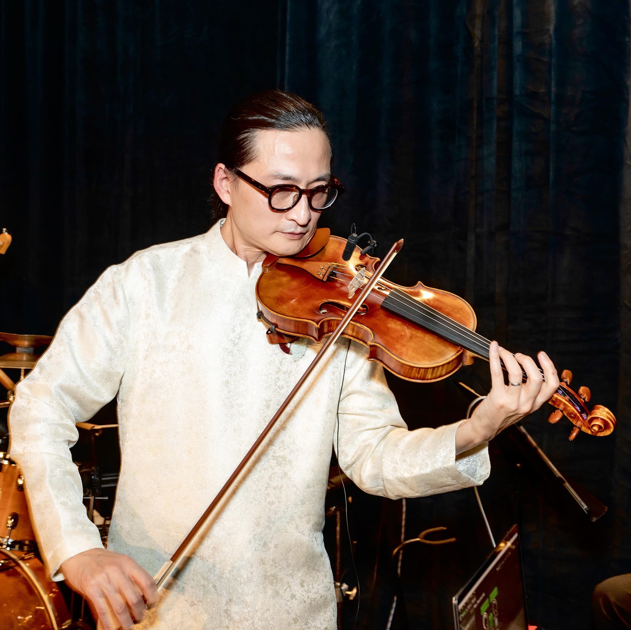 H&igrave;nh ảnh nữ diễn vi&ecirc;n Đỗ Thủy trong kho tư liệu qu&yacute; của nghệ sĩ violon Nguyễn Khắc Qu&acirc;n- Ảnh 8.