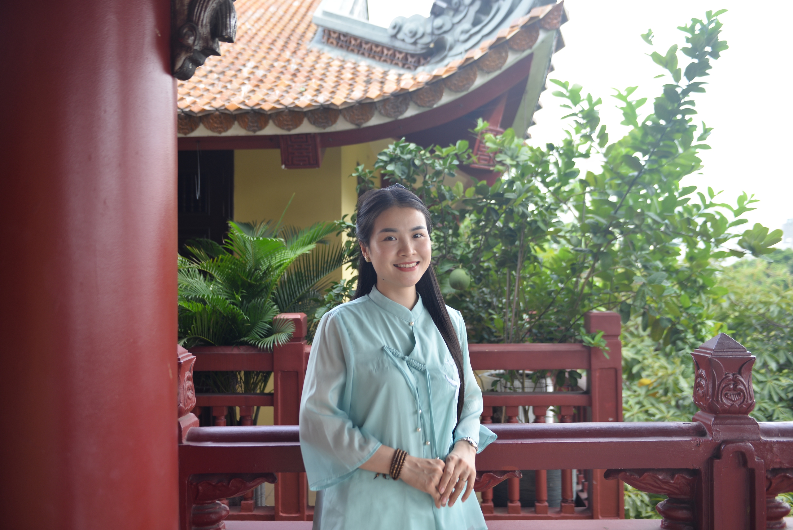 Kh&ocirc;ng kh&iacute; Lễ Vu Lan tại TP HCM: B&ocirc;ng hồng tri &acirc;n nở rộ, ng&agrave;n Phật tử hướng về cha mẹ- Ảnh 11.