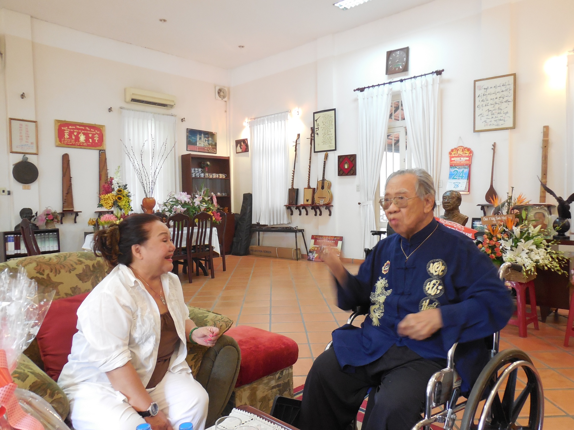 NSND Ngọc Gi&agrave;u nghẹn ng&agrave;o nhớ về cố GS-TS Trần Văn Kh&ecirc;- Ảnh 1.